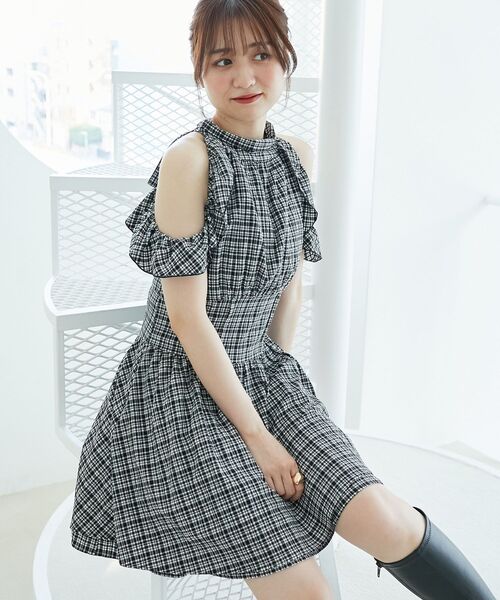 MAJESTIC LEGON(マジェスティックレゴン)の「アメスリミニワンピース(ワンピース・レディース・ブラック/ブラック系その他/ホワイト系その他2・MEDIUM)」の3枚目の写真