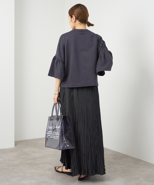 IENA（イエナ）の「エアーミニ裏毛 ギャザー袖プルオーバー（Tシャツ/カットソー・レディース・ベージュ系その他/チャコールグレー・FREE）」の13枚目の写真