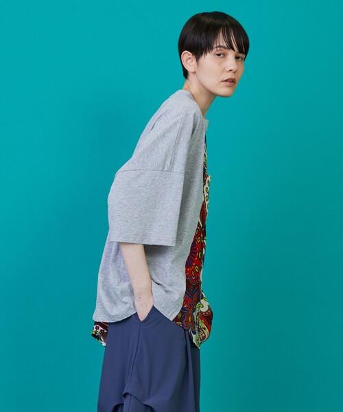 FRAPBOIS(フラボア)の「スカーフルカット カットソー(Tシャツ/カットソー・レディース・グレー/ブラック・2/1)」の19枚目の写真
