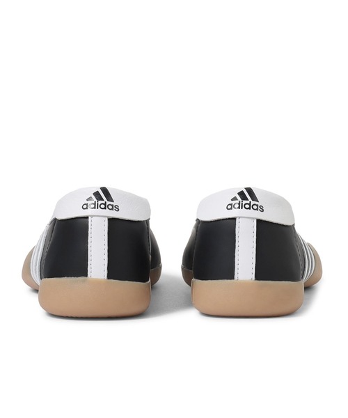 adidas（アディダス）の「TAEKWONDO MEI BALLET W JR7031（バレエシューズ・レディース・ブラック・24.5cm/24.0cm/23.5cm/23.0cm/25.5cm/25.0cm/22.5cm/22.0cm）」の3枚目の写真