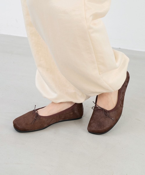 REMME（レメ）の「【REMME】ポニースクエアバレエシューズ（バレエシューズ・レディース・ブラウン・36/37）」の3枚目の写真