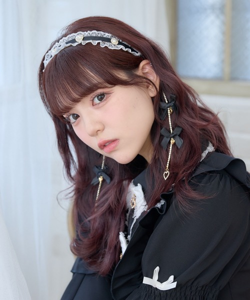 ROJITA（ロジータ）の「チェーンリボンレースフリルカチューシャ（カチューシャ・レディース・ホワイト/ピンク/ブラック/マルチ・FREE）」の11枚目の写真