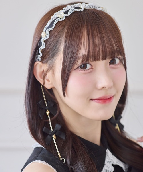 ROJITA（ロジータ）の「チェーンリボンレースフリルカチューシャ（カチューシャ・レディース・ホワイト/ピンク/ブラック/マルチ・FREE）」の6枚目の写真