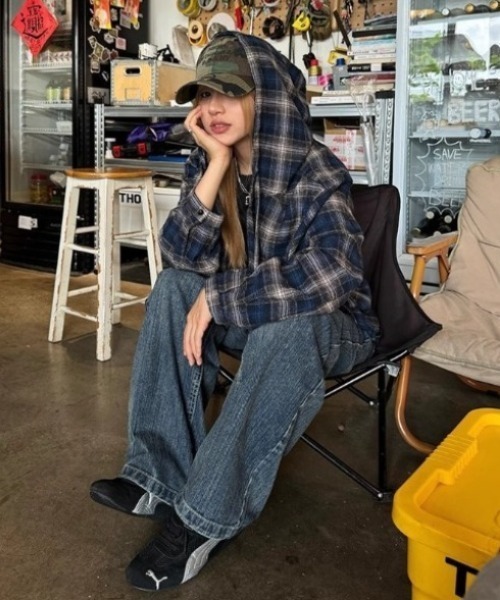 yuue' ( wear )(ユーイ)の「ヴィンテージライクチェック柄フーディーシャツ(シャツ/ブラウス・レディース・ブルー・FREE)」の9枚目の写真