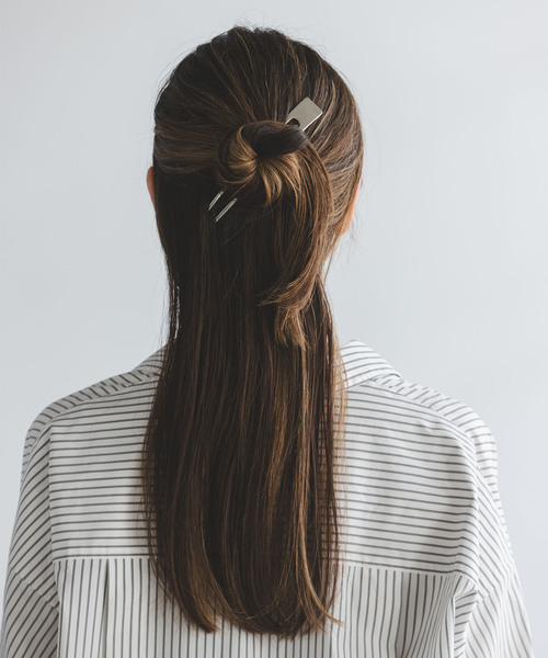 Noble(ノーブル)の「《NOBLE別注》NN/エヌエヌ ヘアスティックSET(シュシュ・レディース・シルバー/ゴールド・FREE)」の6枚目の写真