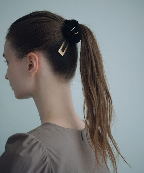 Noble(ノーブル)の「《NOBLE別注》NN/エヌエヌ ヘアスティックSET(シュシュ・レディース・シルバー/ゴールド・FREE)」の8枚目の写真