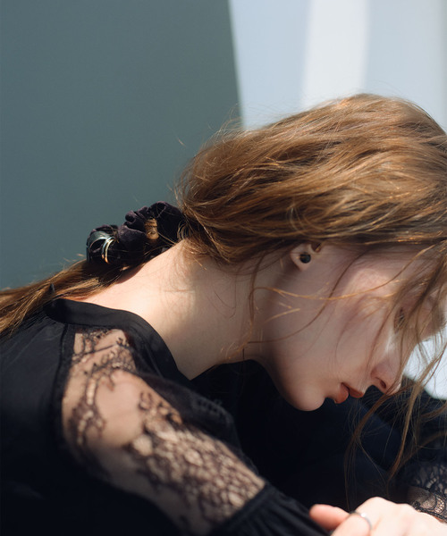 Noble(ノーブル)の「《NOBLE別注》NN/エヌエヌ ヘアスティックSET(シュシュ・レディース・シルバー/ゴールド・FREE)」の9枚目の写真