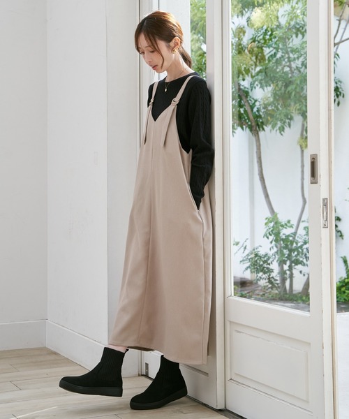 ikka(イッカ)の「【親子コーデ】前後2WAYバックル付きジャンパースカート(ワンピース・レディース・ブラック/ライム/ブラウン/ベージュ・M/L/S)」の8枚目の写真