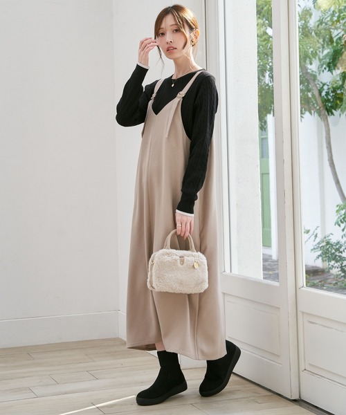 ikka(イッカ)の「【親子コーデ】前後2WAYバックル付きジャンパースカート(ワンピース・レディース・ブラック/ライム/ブラウン/ベージュ・M/L/S)」の5枚目の写真