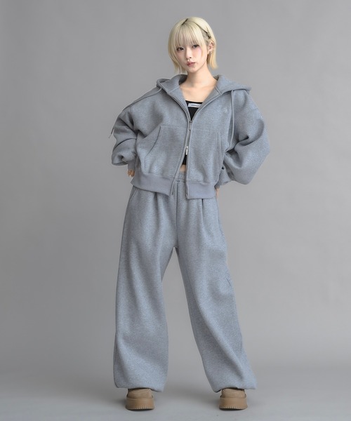 17HR(セブンティーンアワーズ)の「【ユニセックス】ルーズスウェットパンツ(スウェットパンツ・レディース・ブラック/グレー・FREE)」の11枚目の写真