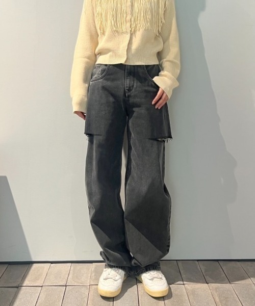 Maison Margiela（メゾンマルジェラ）の「Maison Margiela-women PANTS 5 POCKETS（デニムパンツ・レディース・ブラック・38/36）」の2枚目の写真