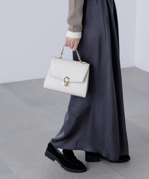 FREE'S MART（フリーズマート）の「◆クリップショルダー（トートバッグ・レディース・ホワイト/ベージュ/ブラック・ﾌﾘ-）」の2枚目の写真