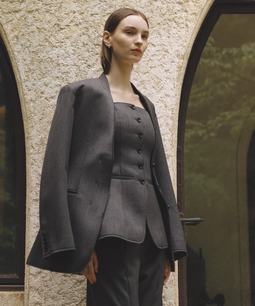 WEB限定】ボンディングフォルムジャケット（ノーカラージャケット