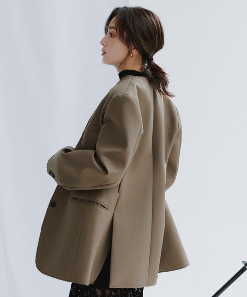 WEB限定】ボンディングフォルムジャケット（ノーカラージャケット