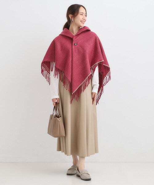 SHOO・LA・RUE(シューラルー)の「【リバーシブル】心もほっこり アニマル柄ポンチョ(ポンチョ・レディース・チャコールグレー/ネイビー/ボルドー・00)」の16枚目の写真