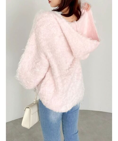 dazzlin（ダズリン）の「リップルカールニットフーディ（ニット/セーター・レディース・ピンク/チャコールグレー/ブルー/アイボリー/オレンジ/パープル・FREE）」の5枚目の写真