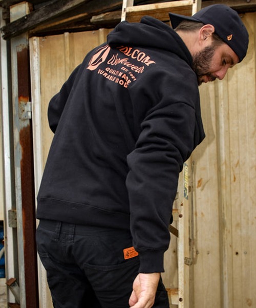 VOLCOM（ボルコム）の「VOLCOM/ボルコム WORKWEAR PO プルオーバー/パーカー A4132503（パーカー・メンズ・ブラック/ヘザーグレー・L/M/XL）」の17枚目の写真