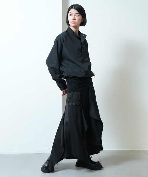 Ruze（ルゼ）の「Half zip pullover short blouson / ハーフジップ プルオーバー ショートブルゾン（その他アウター・メンズ・ブラック・FREE）」の2枚目の写真