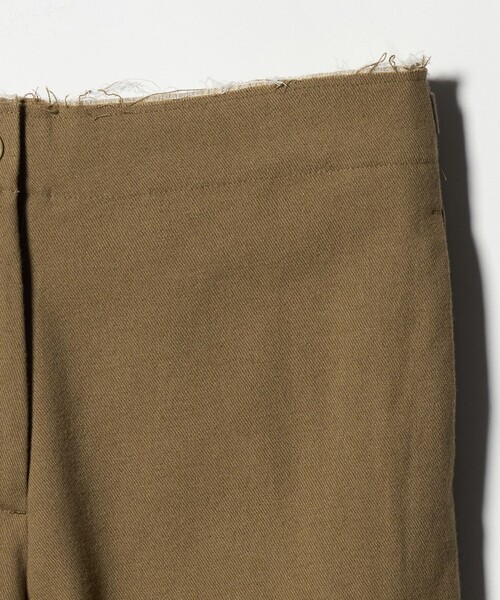muller of yoshiokubo（ミュラーオブヨシオクボ）の「＜muller of yoshiokubo＞カットオフウエスト ワイドパンツ（その他パンツ・レディース・ベージュ・36）」の3枚目の写真