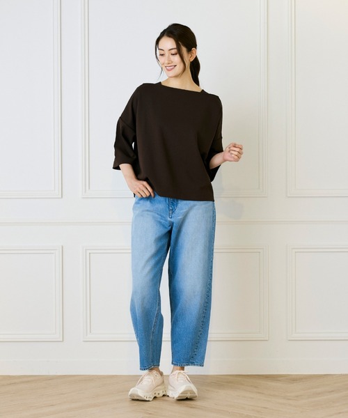 I.T.'S international(イッツインターナショナル)の「ジョーゼットジャージー ボトルネックプルオーバー【セットアップ対応】(Tシャツ/カットソー・レディース・アイボリー/ブラック/ブラウン・フリー)」の6枚目の写真