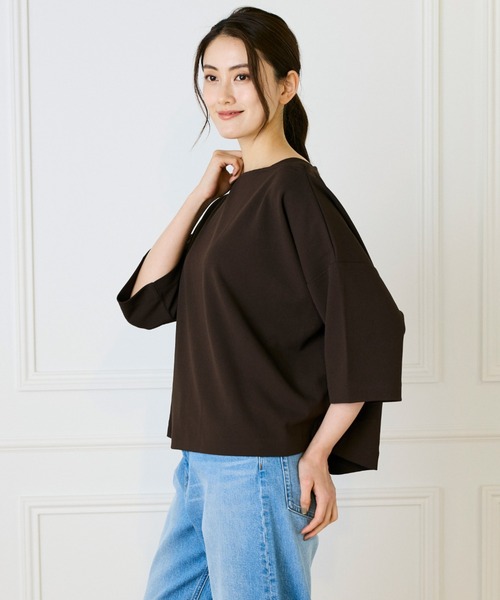 I.T.'S international(イッツインターナショナル)の「ジョーゼットジャージー ボトルネックプルオーバー【セットアップ対応】(Tシャツ/カットソー・レディース・アイボリー/ブラック/ブラウン・フリー)」の9枚目の写真