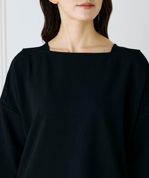 I.T.'S international(イッツインターナショナル)の「ジョーゼットジャージー ボトルネックプルオーバー【セットアップ対応】(Tシャツ/カットソー・レディース・アイボリー/ブラック/ブラウン・フリー)」の12枚目の写真