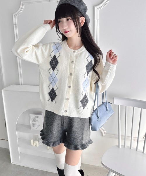 Loueme（ルエム）の「アーガイルニットカーディガン（カーディガン/ボレロ・レディース・ネイビー/グレー/オフホワイト・FREE）」の11枚目の写真