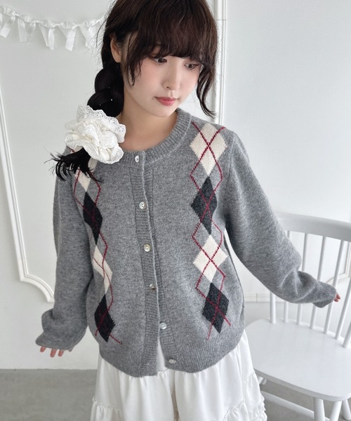 Loueme（ルエム）の「アーガイルニットカーディガン（カーディガン/ボレロ・レディース・ネイビー/グレー/オフホワイト・FREE）」の5枚目の写真