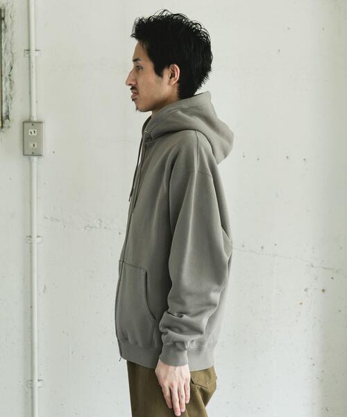 URBAN RESEARCH DOORS（アーバンリサーチドアーズ）の「『UR TECH』ピグメントダイ裏起毛ZIPパーカー（パーカー・メンズ・グレー/ブラック・MEDIUM/LARGE）」の5枚目の写真