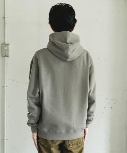 URBAN RESEARCH DOORS（アーバンリサーチドアーズ）の「『UR TECH』ピグメントダイ裏起毛ZIPパーカー（パーカー・メンズ・グレー/ブラック・MEDIUM/LARGE）」の6枚目の写真