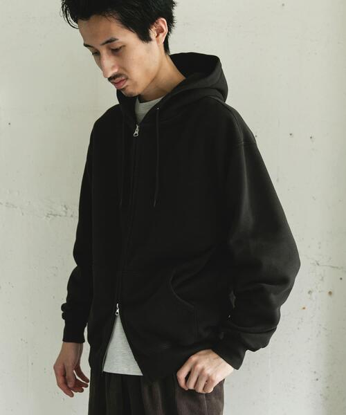 URBAN RESEARCH DOORS（アーバンリサーチドアーズ）の「『UR TECH』ピグメントダイ裏起毛ZIPパーカー（パーカー・メンズ・グレー/ブラック・MEDIUM/LARGE）」の17枚目の写真