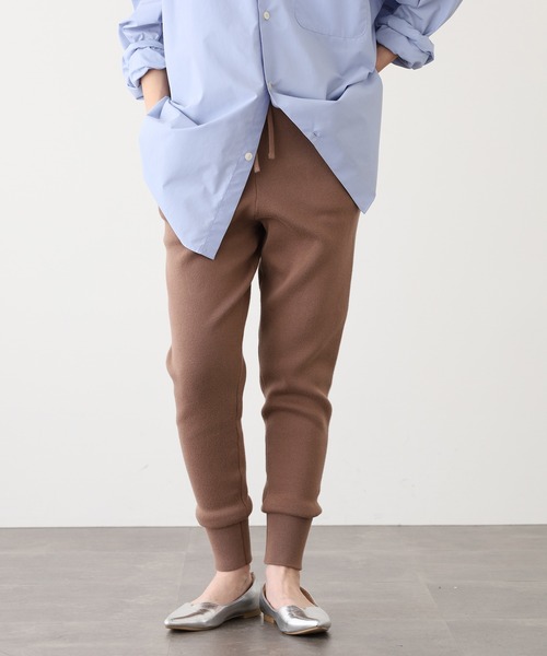 OMNES（オムネス）の「スウェットライクニットジョガーパンツ（スウェットパンツ・レディース・モカ・WOMENS M/WOMENS L/L/M）」の2枚目の写真