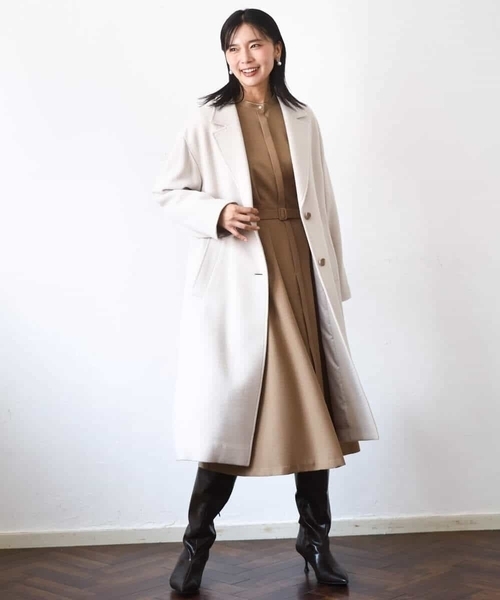 MK MICHEL KLEIN（エムケーミッシェルクラン）の「[超軽量]エアリアルウール チェスターコート（チェスターコート・レディース・ネイビー/ベージュ・38）」の3枚目の写真