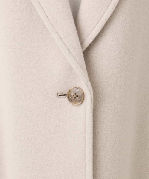 MK MICHEL KLEIN（エムケーミッシェルクラン）の「[超軽量]エアリアルウール チェスターコート（チェスターコート・レディース・ネイビー/ベージュ・38）」の11枚目の写真