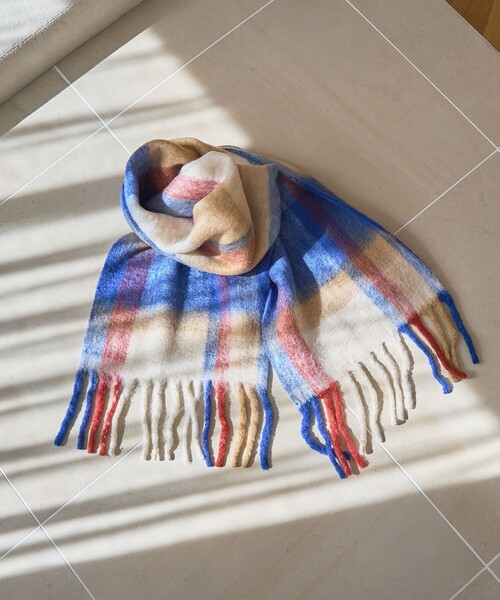 coen（コーエン）の「【PANKAJ（パンカジ）】チェックボリュームマフラー（マフラー・レディース・オレンジ/コバルトブルー/イエロー・FREE）」の2枚目の写真