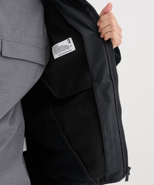 WHITE MOUNTAINEERING(ホワイトマウンテニアリング)の「【White Mountaineering / ホワイトマウンテニアリング】 FLEECE BLOUSON(ブルゾン・メンズ・ブラック・1/2)」の7枚目の写真