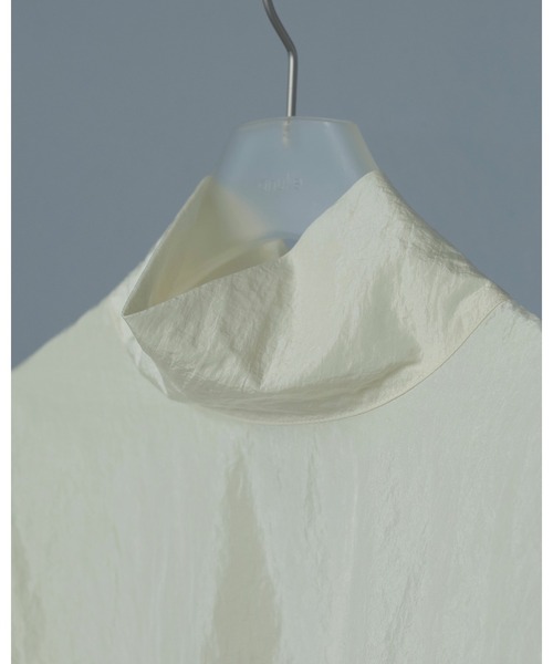 anuke（アンヌーク）の「Sheer Over Blouse（シャツ/ブラウス・レディース・アイボリー/ブラック・FREE）」の11枚目の写真