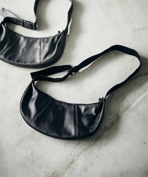 LAKOLE | フェイクレザークロワッサンショルダーバッグ / 604686(ショルダーバッグ)