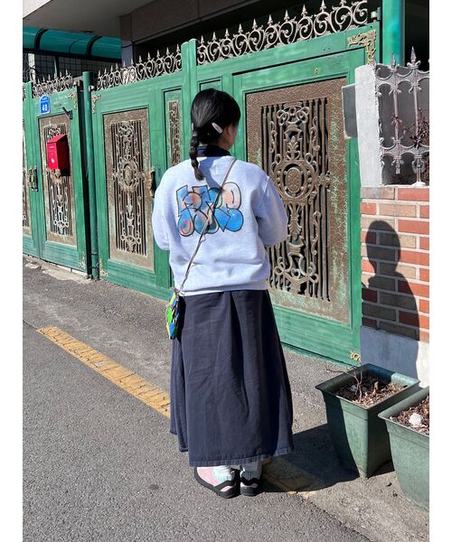 Retriever Club（レトリーバークラブ）の「GRAFFITI RRC CREWNECK [BLACK]（スウェット・レディース・その他・SMALL/MEDIUM/LARGE/X-LARGE）」の2枚目の写真