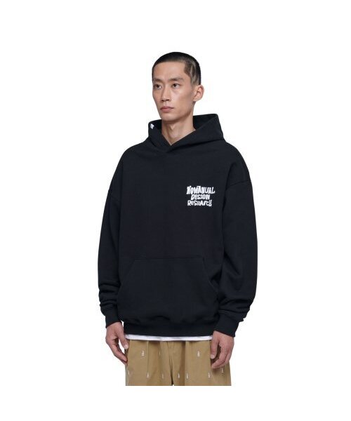 NOMANUAL(NOMANUAL)の「DOODLE LOGO HOODIE - BLACK(パーカー・レディース・その他・MEDIUM/LARGE/X-LARGE/SMALL)」の3枚目の写真