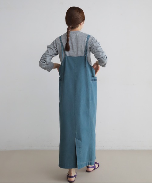 NOMBRE IMPAIR（ノンブルアンペール）の「TCデニム　キャミワンピース（ワンピース・レディース・ライトブルー/ネイビー・FREE）」の8枚目の写真