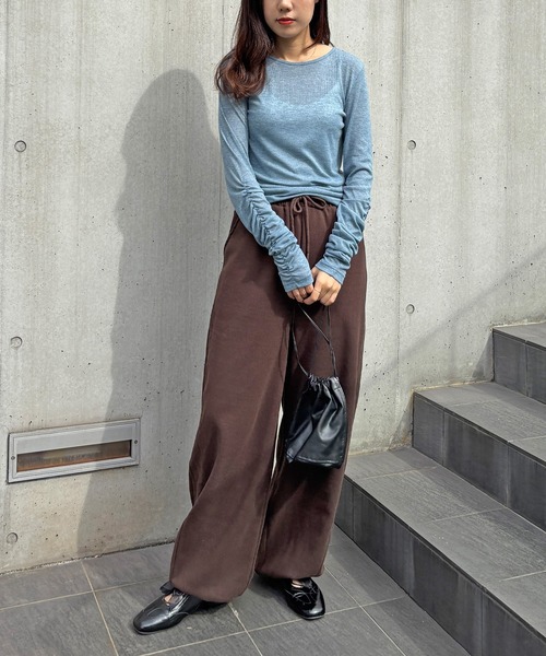 ISOOK（アイスー）の「【ISOOK / アイスー】ウールライク起毛コクーンパンツ / リラックスパンツ ドロストパンツ カーブ バレル ホワイト ブラック ブラウン 白 黒 ZOZOTOWN限定（その他パンツ・レディース・ブラック/ベージュ/ブラウン・FREE）」の6枚目の写真