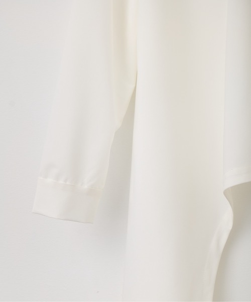 Muel Chic（ミュエルシック）の「Canberra scarf shirt  キャンベラスカーフシャツ（シャツ/ブラウス・レディース・ベージュ/オフホワイト/ブラック・FREE）」の10枚目の写真