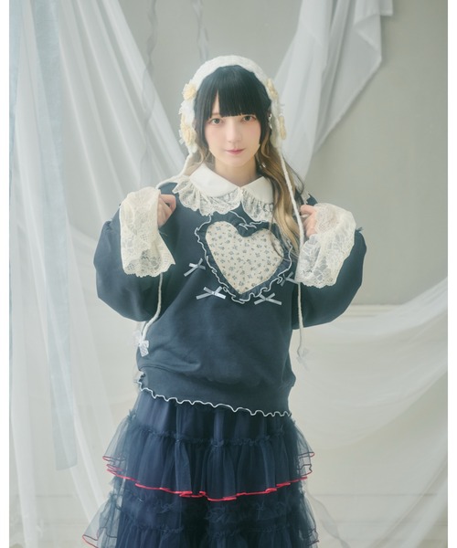 kutir（クティール）の「【クティールとレトロ】アソートハートフリルリボンスウェット（スウェット・レディース・アイボリー/レッド/ベージュ/ネイビー・FREE）」の7枚目の写真