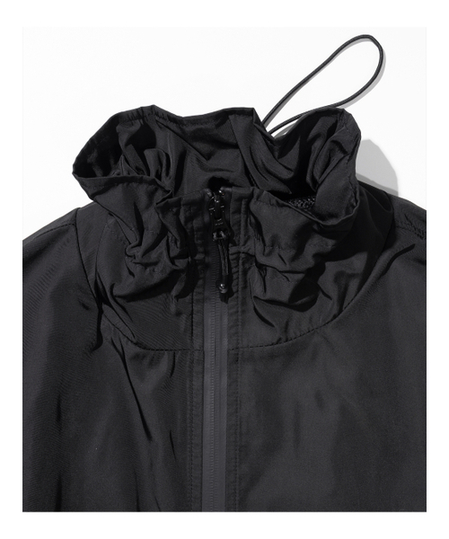 MASSNOUN(マスノウン)の「クロップディビジョンジャケットMSHJK002-BK(ナイロンジャケット・レディース・その他・MEDIUM/LARGE)」の4枚目の写真