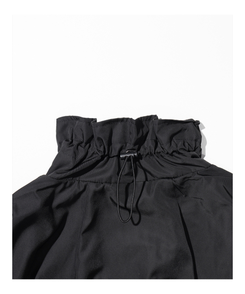 MASSNOUN(マスノウン)の「クロップディビジョンジャケットMSHJK002-BK(ナイロンジャケット・レディース・その他・MEDIUM/LARGE)」の3枚目の写真