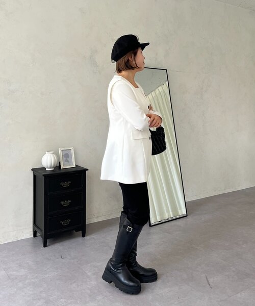 prose verse（プロズヴェール）の「【MOMO】フレアペプラムVネックジレ（ベスト・レディース・オフホワイト/ブラック・MEDIUM/LARGE）」の22枚目の写真