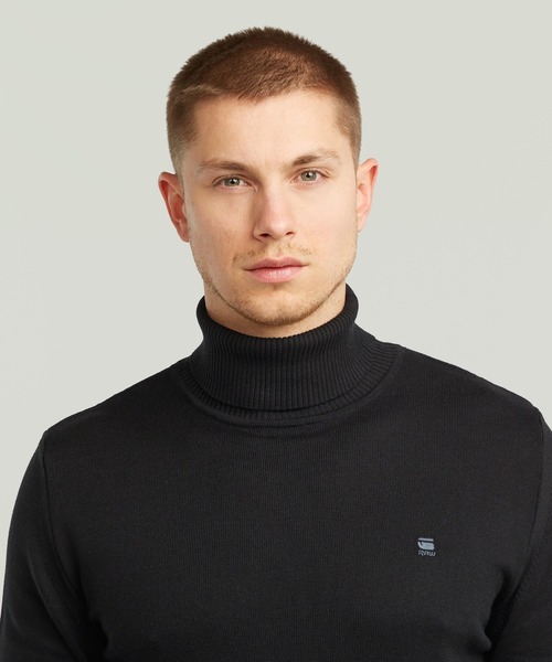 G-STAR（ジースター）の「Core Turtle Knitted Sweater/ベーシックデザインタートルニットセーター（ニット/セーター・メンズ・ダークブラック・MEDIUM/SMALL/LARGE）」の5枚目の写真