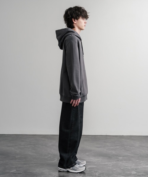 THE NORTH FACE（ザノースフェイス）の「THE NORTH FACE ザ・ノースフェイス FLOWER DOME RELAXED HD SWEATSHIRT GPT ワンポイントフワラー刺繍裏毛パーカー（パーカー・メンズ・グレイッシュベージュ/グレー/ローズ・M/L/XL）」の19枚目の写真