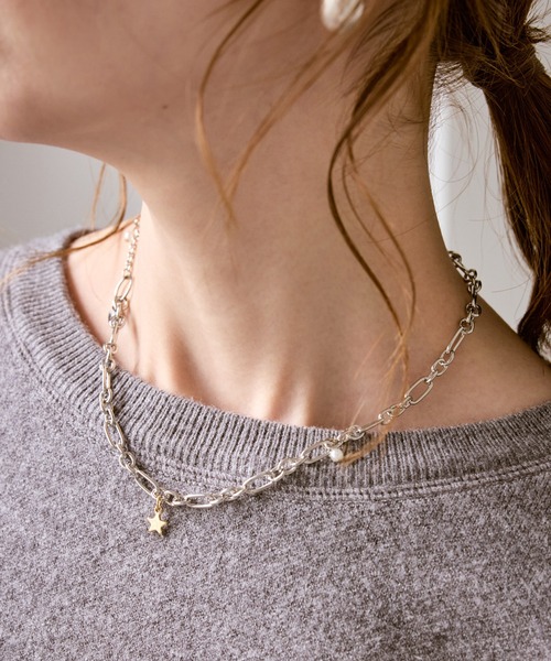 ROPE' PICNIC（ロペピクニック）の「チャームデザインショートネックレス（ネックレス・レディース・シルバー/ゴールド・FREE）」の2枚目の写真